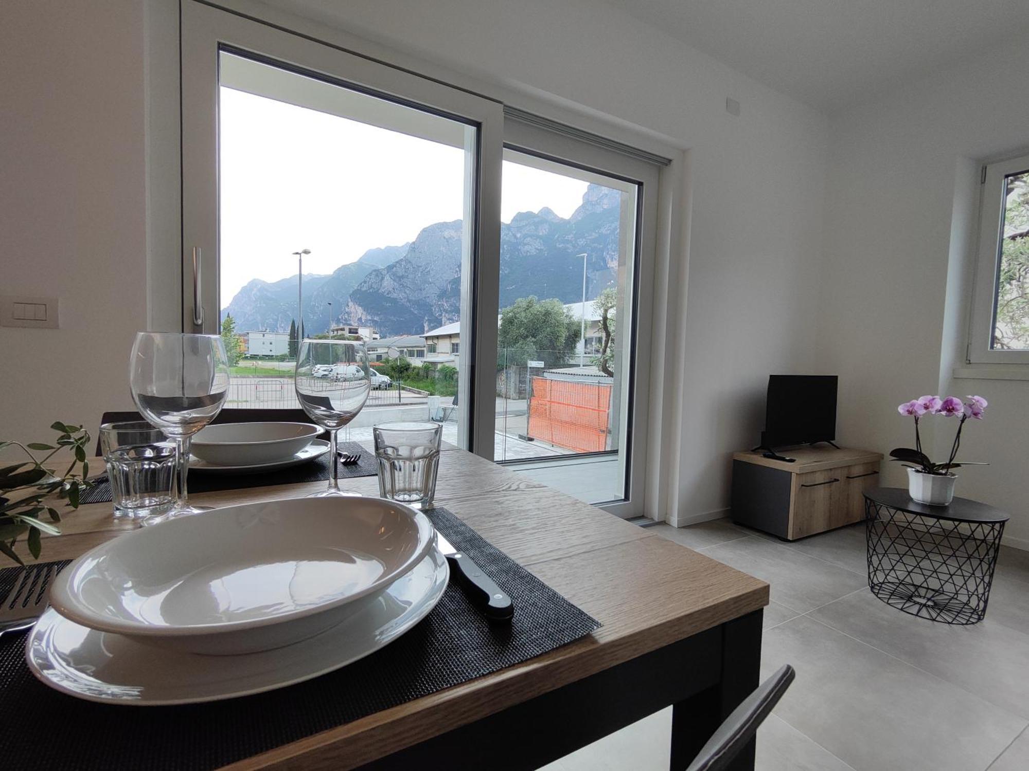 Appartamento Oasi Degli Ulivi Riva del Garda Esterno foto