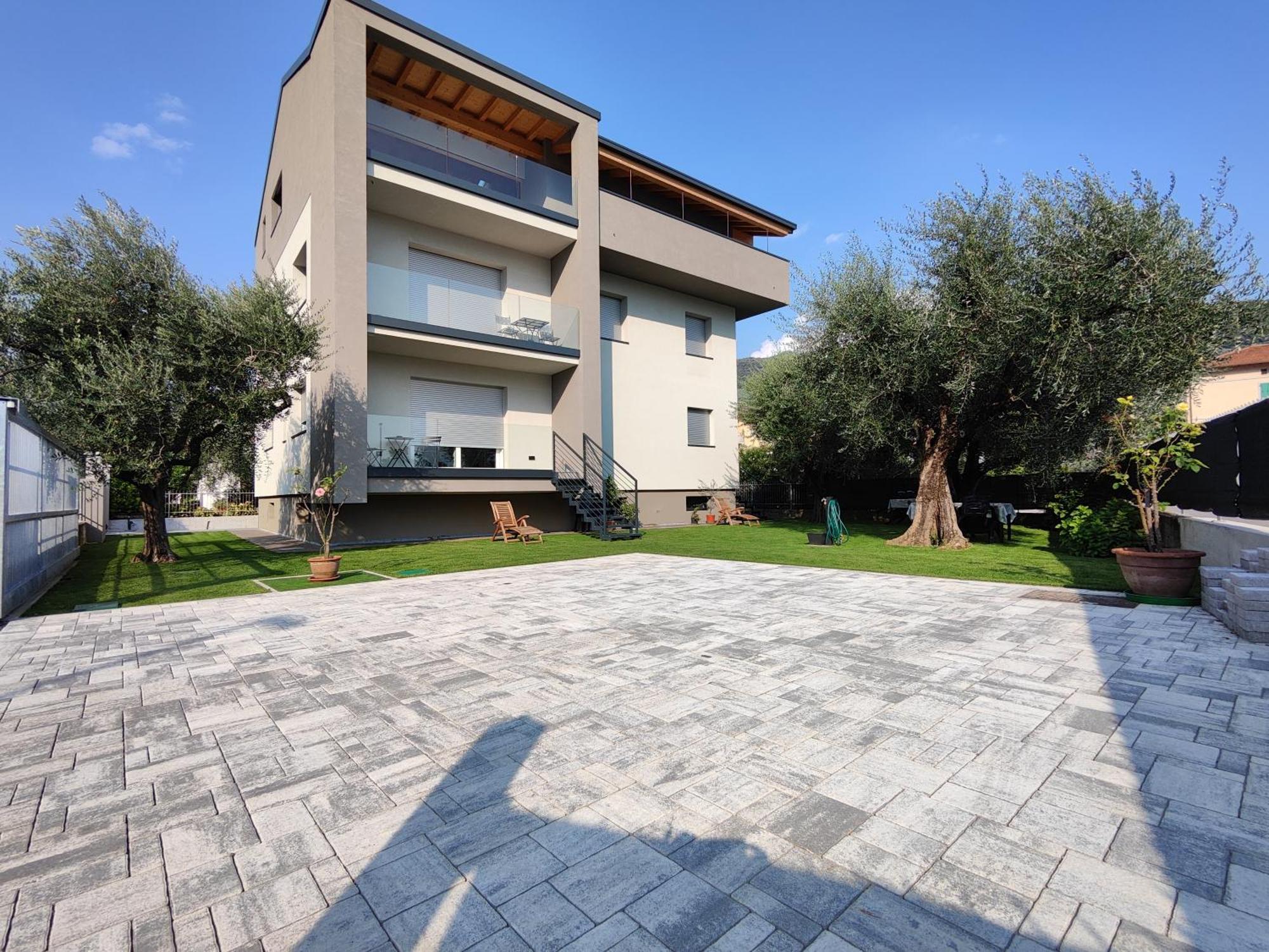 Appartamento Oasi Degli Ulivi Riva del Garda Esterno foto