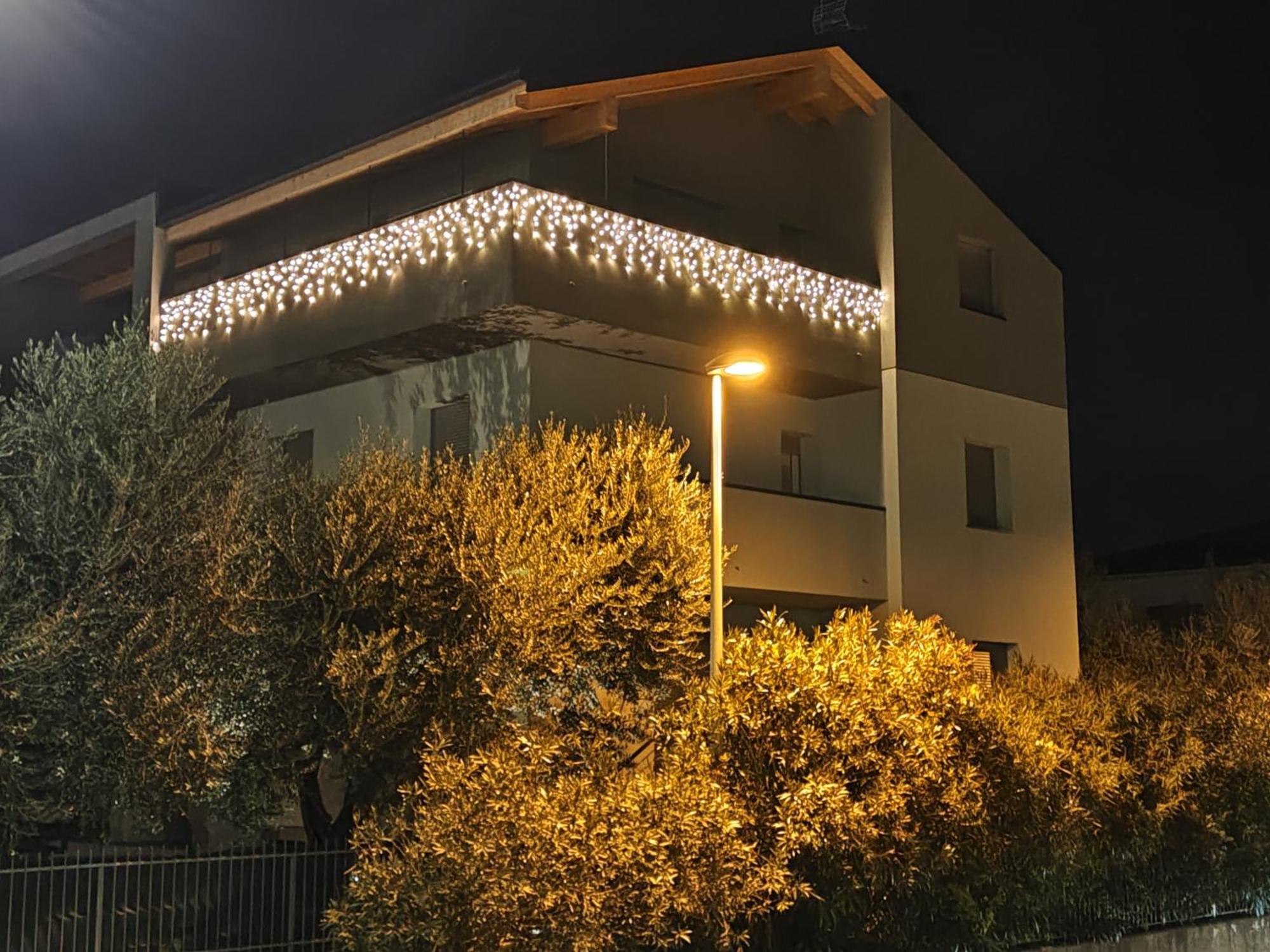 Appartamento Oasi Degli Ulivi Riva del Garda Esterno foto